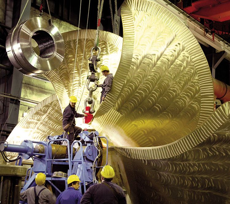 Matériel de levage et de manutention, chantier naval